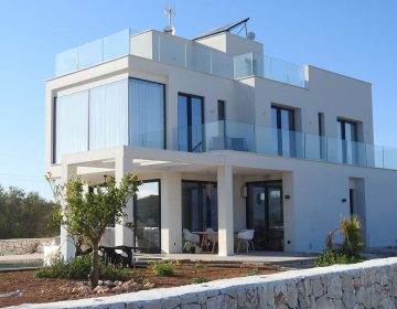 10 Tips for buying new dream house – sticky